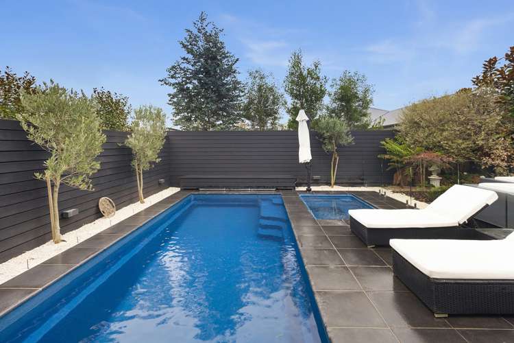 107 Office Road Merivale_6