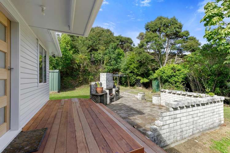 27 James Grove Stokes Valley_22