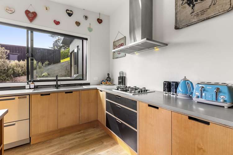 36 Robertson Street Raglan_18