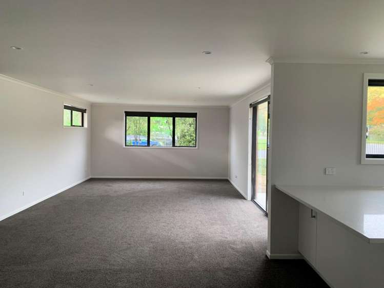 2 Railway Road 11337_6