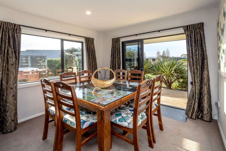 9 Redwood Lane Martinborough_7