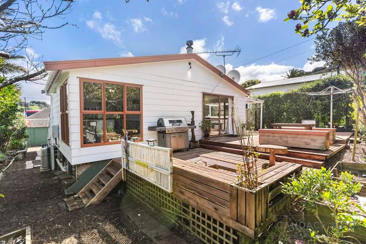 902C Mount Eden Road Three Kings_6