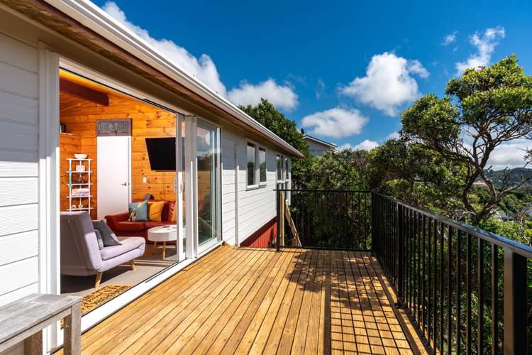 4 Baxter Way Karori_14