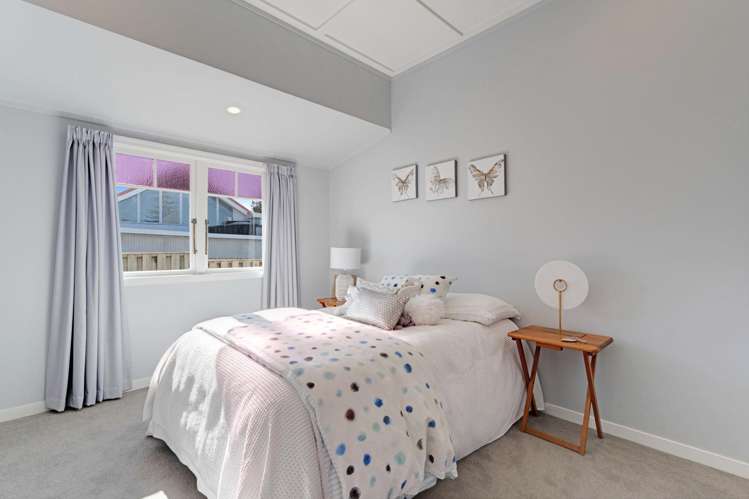 62 Beach Road Mellons Bay_28