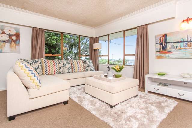 1/127 Golf Road Titirangi_2