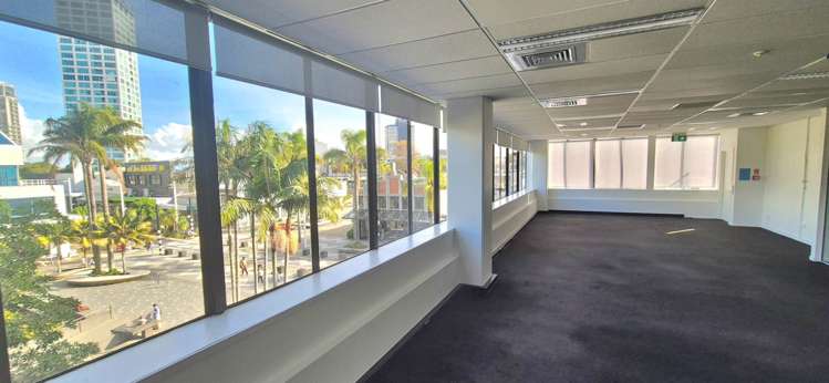 51 Hurstmere Road Takapuna_5