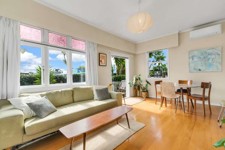 168a Point Chevalier Road Point Chevalier_3