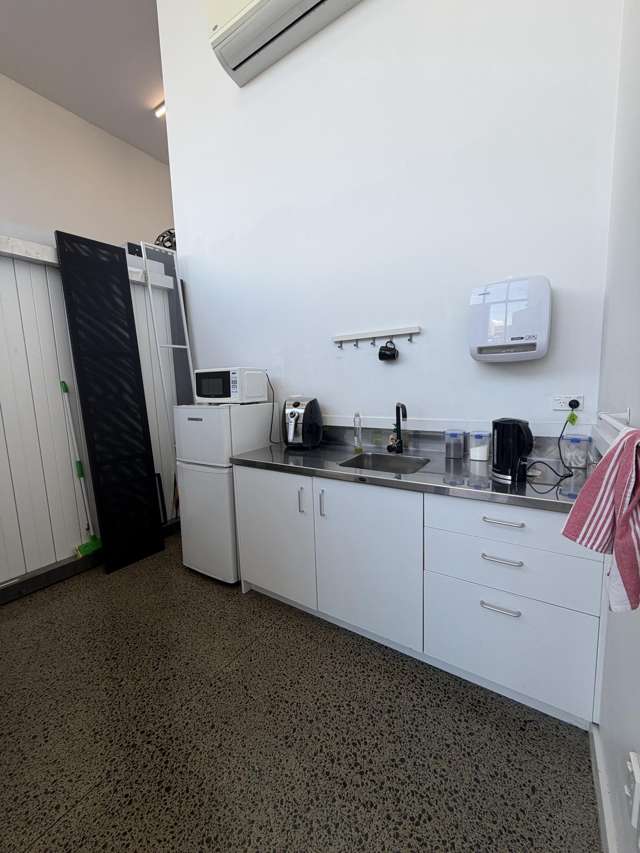 Unit 5/84 Onehunga Mall Onehunga_4