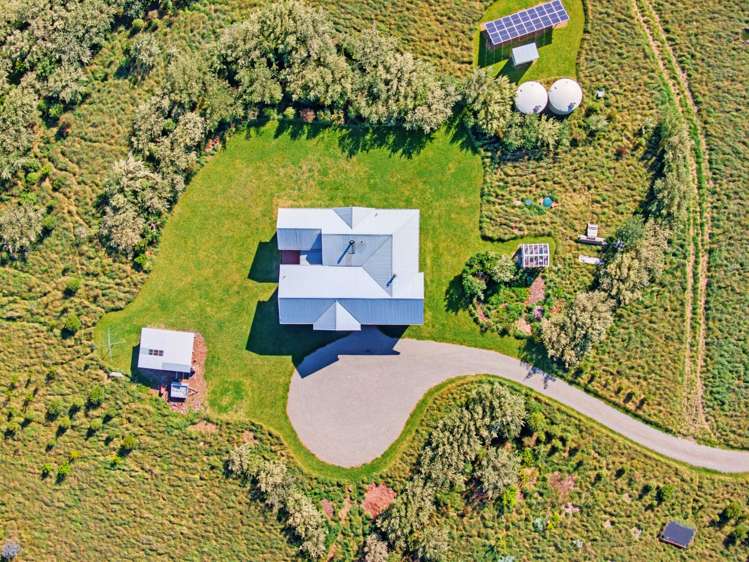 79 Longwood East Road Featherston_27