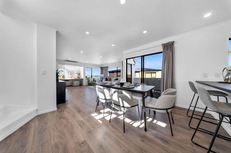 2/17 Lynton Road Bucklands Beach_7