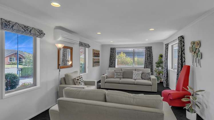 96 Infinity Drive Pegasus_1