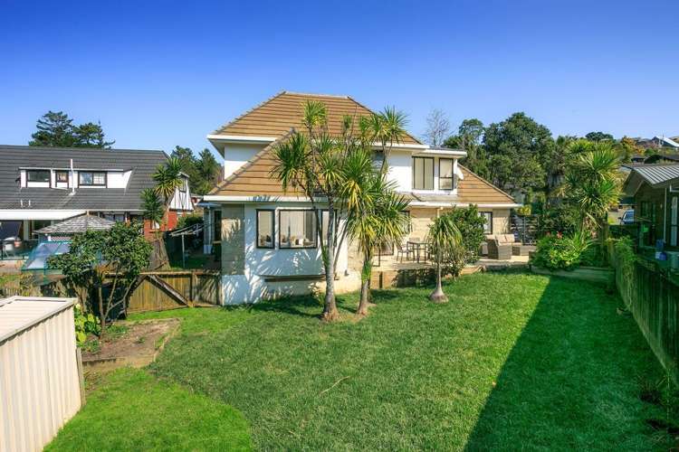 11 Penguin Drive Murrays Bay_12