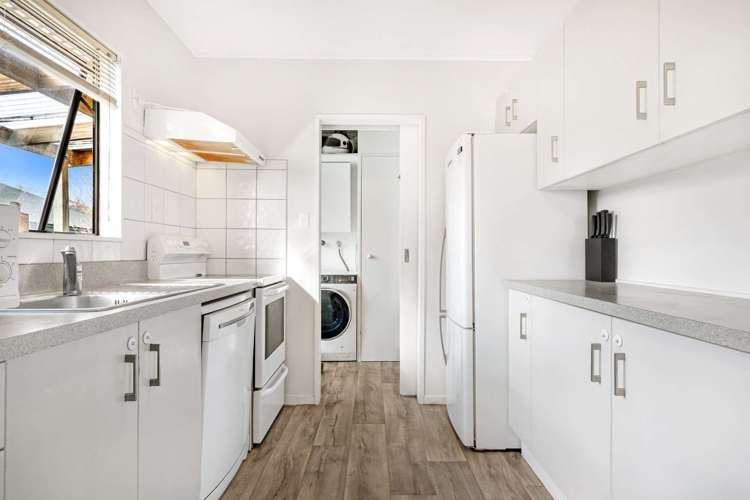 35b Aquarius Drive Kawaha Point_7