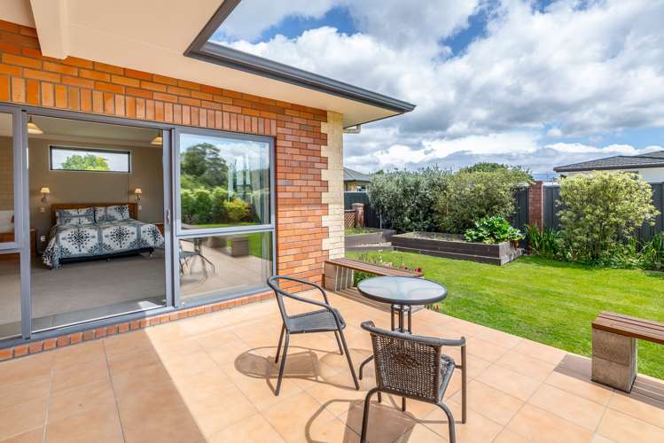 6 Ivondale Grove Solway_23