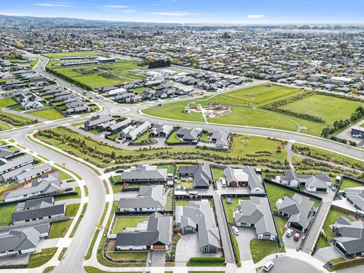 13 Angus Place Rangiora_25