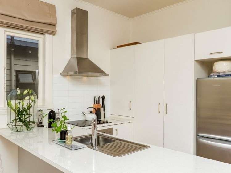 14 Walmer Road Point Chevalier_5