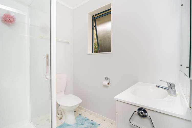 69 Meridian Grove Kelvin Grove_11