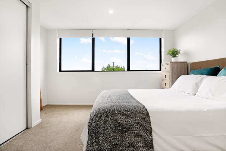 21/4 Stables Lane Silverdale_11