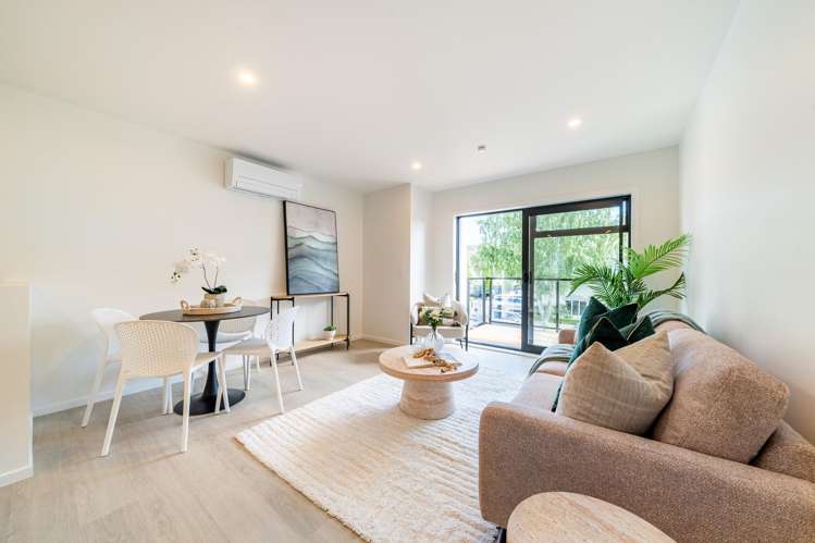 18-20 King Street Upper Hutt Central_9