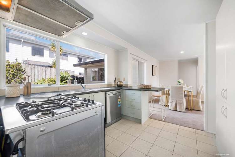 1/11 Delamare Court Sunnynook_10