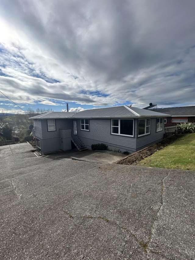 TAIHAPE - 3 BEDROOM