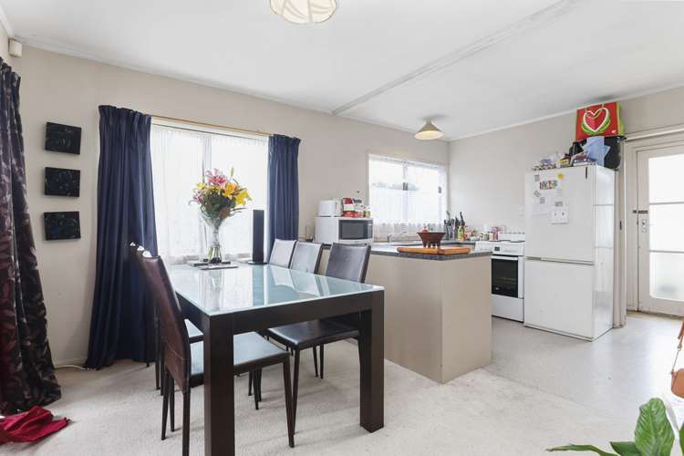 12 Virgo Place Glen Eden_7