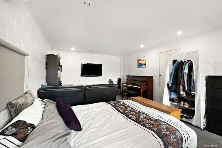 24 Teal Crescent Beach Haven_11