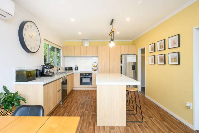 28 Summerhill Drive Fitzherbert_4