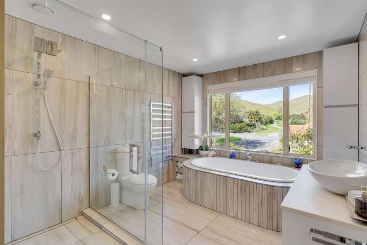 1 Brilyn Crescent Witherlea_27
