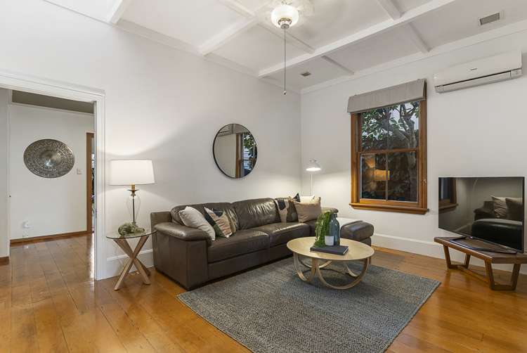 7 Kapai Road Devonport_5