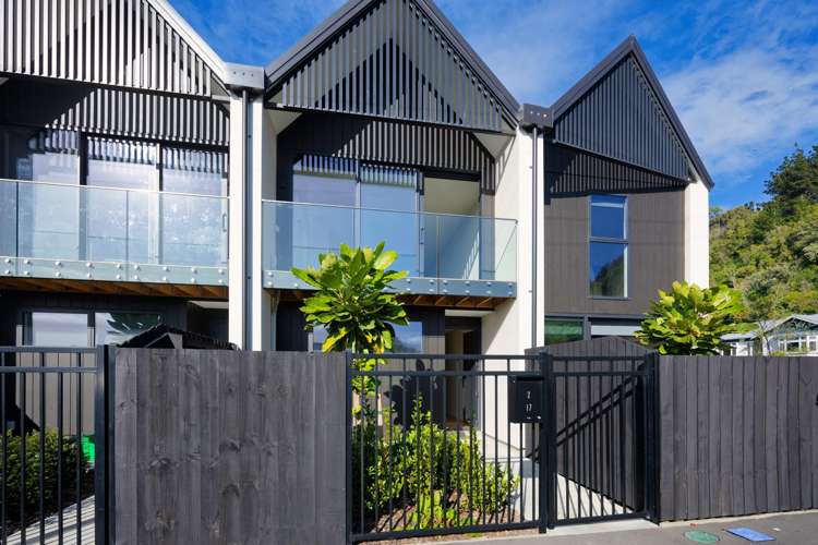 2/17 Yarmouth Street Kaikoura_0