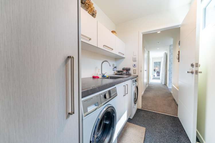 7 Lochern Rise Marchwiel_24