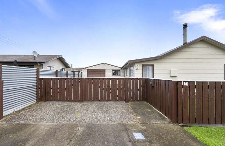 21 Railway Road Bunnythorpe_18