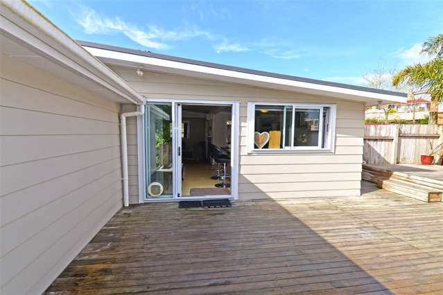 132 Mcleod Road Te Atatu South_3