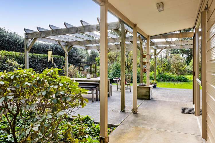 164 Cross Road Lepperton_3