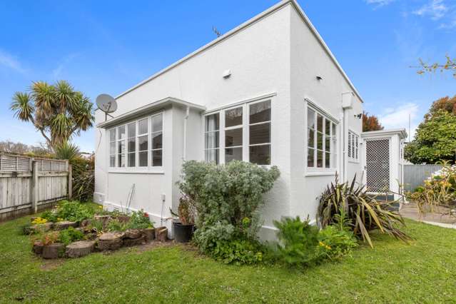 65 Park Road West End_1