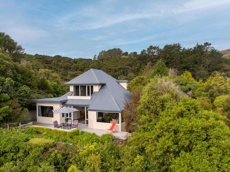 2 Settlers Hill Akaroa_4