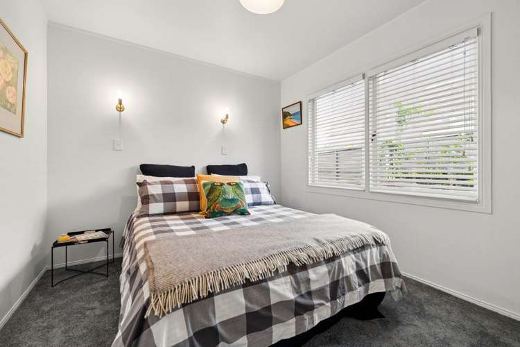 98 Orakei Road Remuera_17