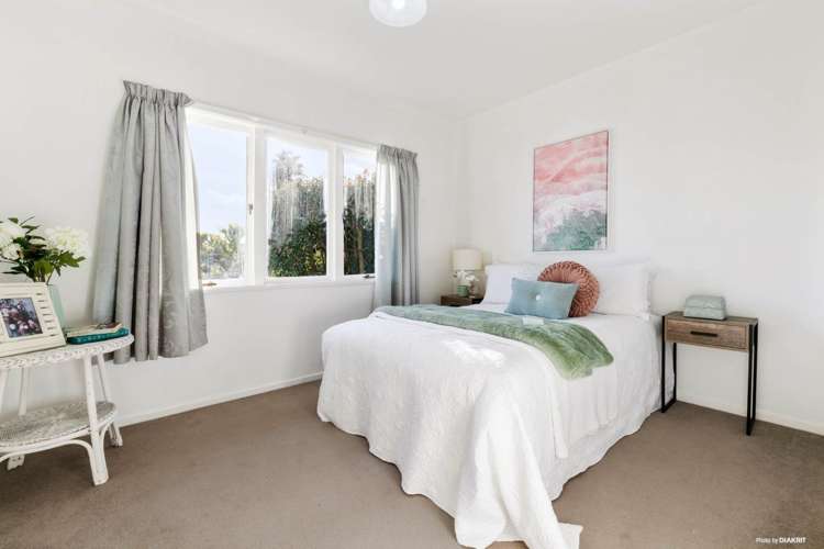 17 Pinero Place Bucklands Beach_11
