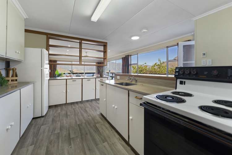 21b Avalon Crescent Fernhill/Sunshine Bay_5