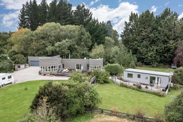 Lifestyle Living with an Art Deco Twist