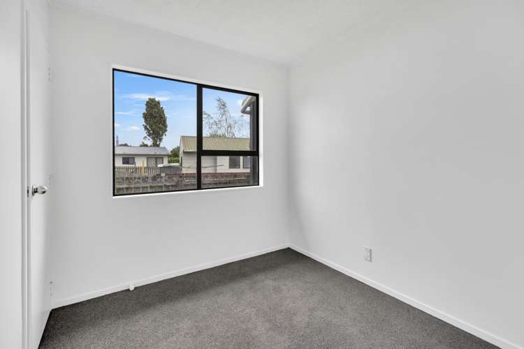 16a Beech place Owhata_9