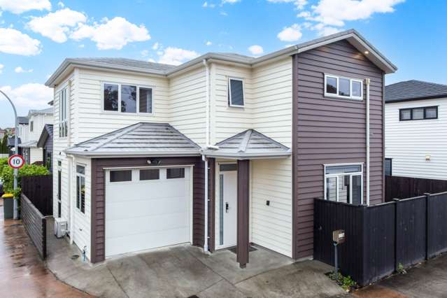 Discover Your Next Home in Hillsborough!