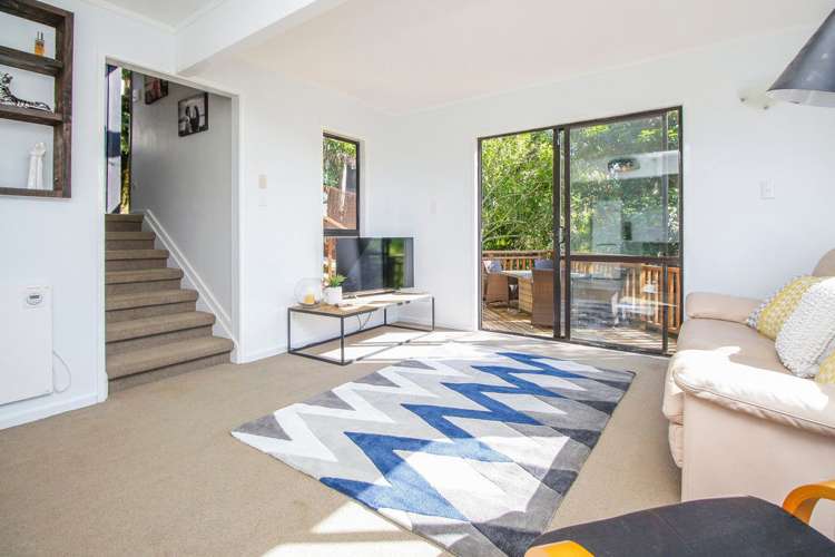 181 Woodlands Park Road Titirangi_10