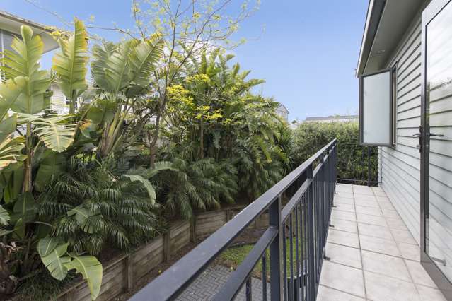 10a Commissariat Road Mount Wellington_2