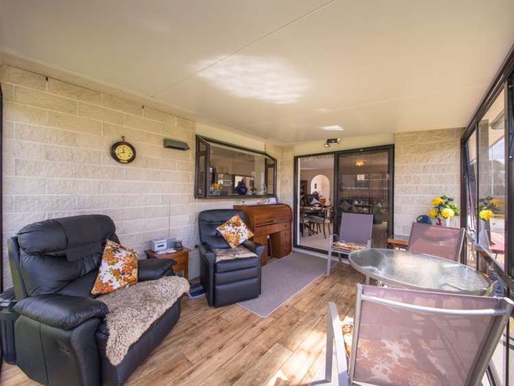 2 Tui Mill Grove Feilding_11