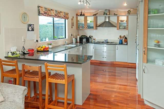 29 Riverstone Road Te Atatu Peninsula_4