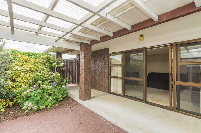 9 Downes Avenue Springvale_3