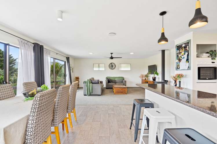 81 Tavinor Road Otaika_12