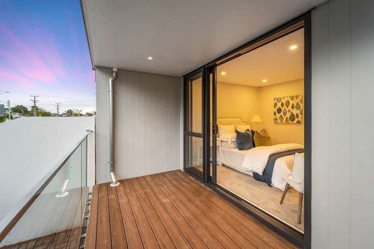 1/6 Ocean View Road Northcote_15